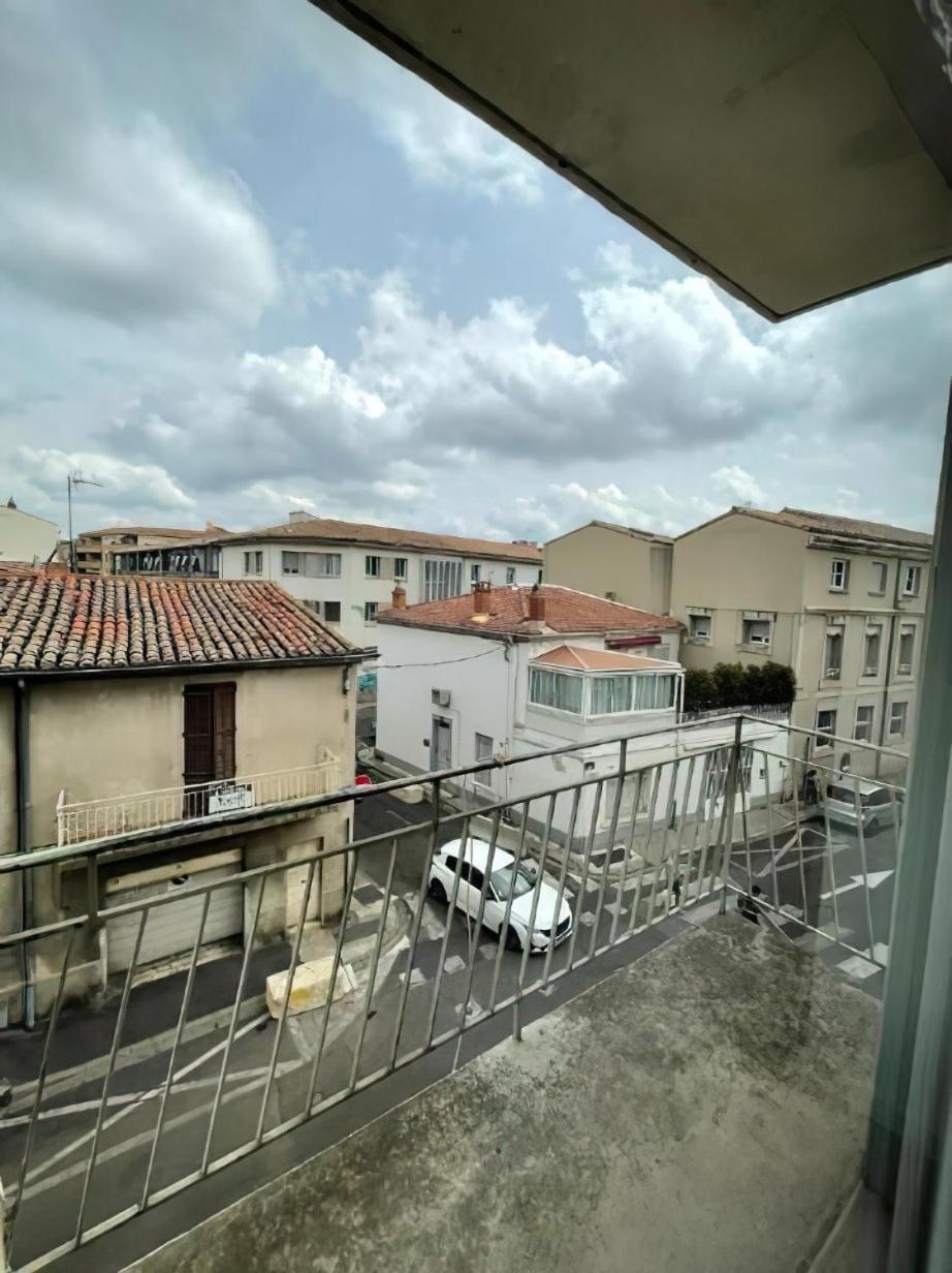 Appartement Le Contemporain à Nîmes Extérieur photo